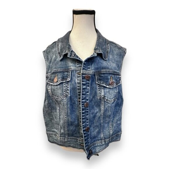 Women’s torrid 3 Vintage Wash Vintage Stretch Denim Crop Jean Vest 22 24 3XL - Picture 3 of 15